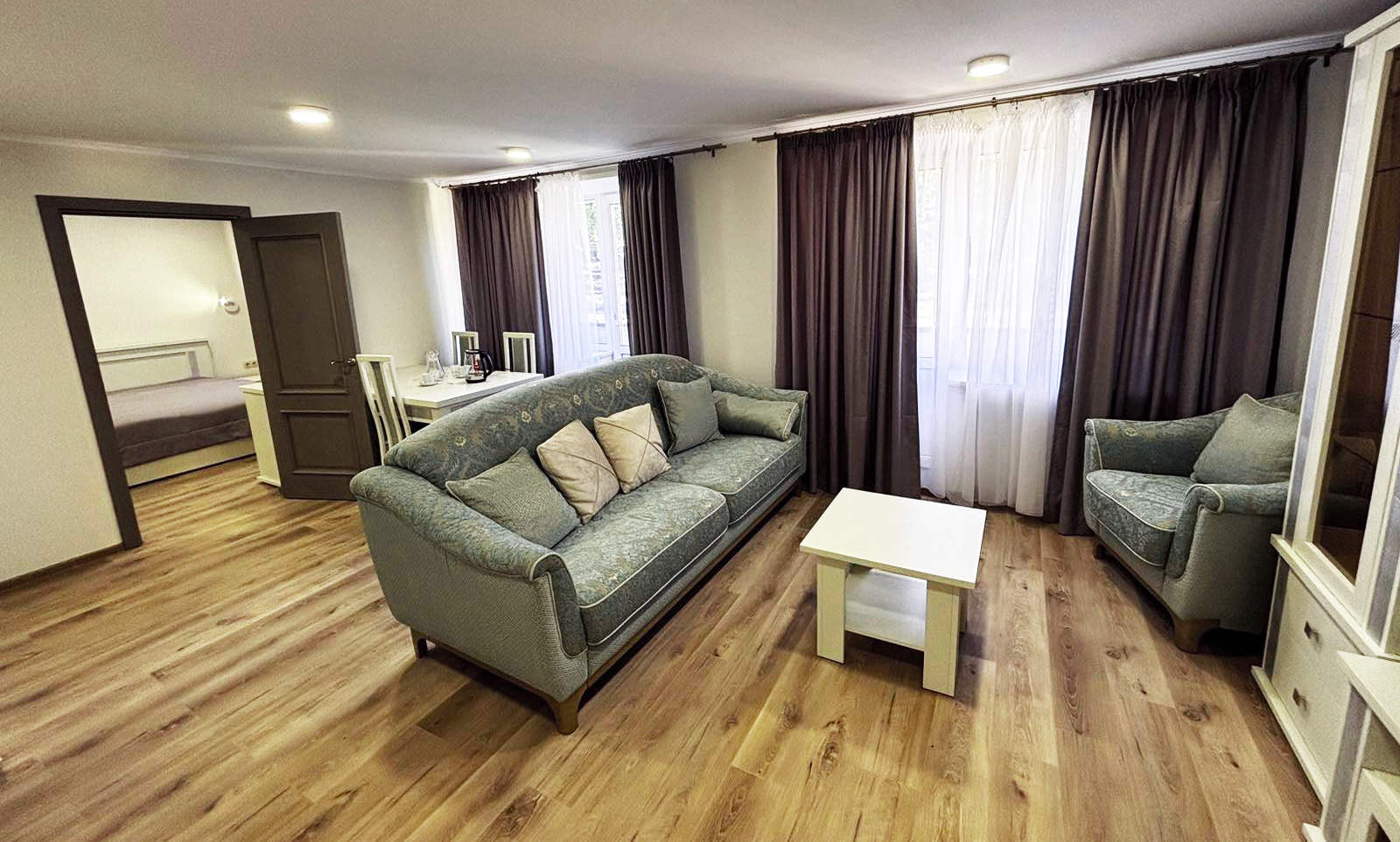 apartments2026lux2